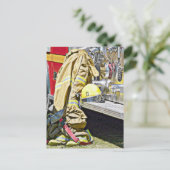 Carte Postale Costume pompier et camion (Debout devant)