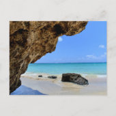 Carte Postale Côte tropicale de plage avec un Big Rock (Devant)