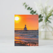 Carte Postale Coucher de soleil du phare (Debout devant)