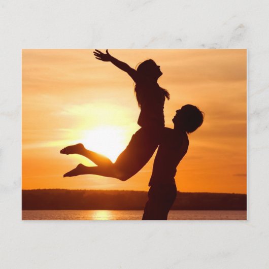 Carte Postale Coucher de soleil sur la plage avec amour couple (Devant)