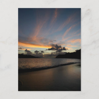 Carte Postale coucher de soleil sur l'île de Seychelles