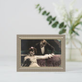 Carte Postale Couple romantique - Regard sur son épaule (Debout devant)