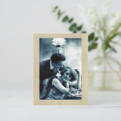 Carte postale Couple vintage (Debout devant)
