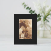 Carte Postale Couple vintage et cheval (Debout devant)