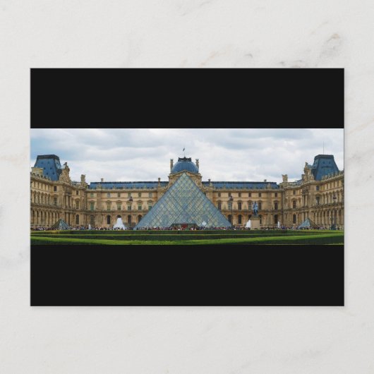 Carte Postale Cour du Musée du Louvre avec la Pyramide (Devant)