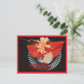 CARTE POSTALE COURONNES ÉLÉGANTES -ROUGE / NOIR (Debout devant)