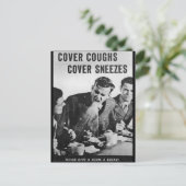 Carte Postale Coussins de couverture, éternuements de couverture (Debout devant)