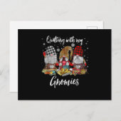 Carte Postale Couture avec mes Gnomies Noël Gnomes Fêtes (Devant / Derrière)