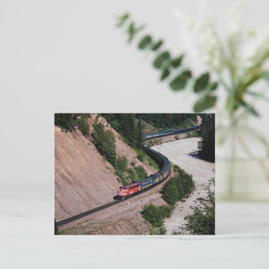 CARTE POSTALE CP FP-7 (Debout devant)