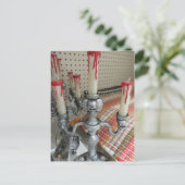 Carte Postale Crâne candélabre (Debout devant)