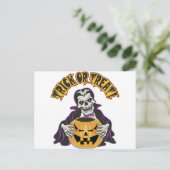 Carte Postale Crâne Dracula (Debout devant)