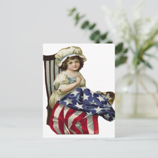 Carte Postale Création du drapeau (Debout devant)