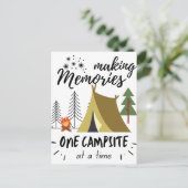 Carte Postale Créer des souvenirs un camping à la fois Camping (Debout devant)