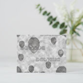 Carte Postale Croire Alien (Debout devant)