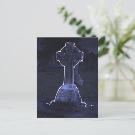 Carte postale Cross Gravestone (Debout devant)