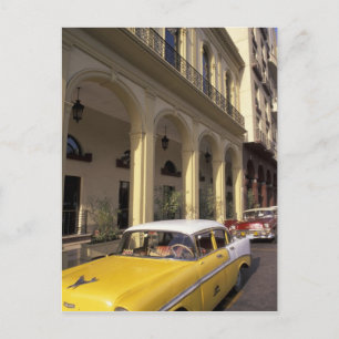 Carte Postale Cuba, La Havane. Chevy's coloré des années 50