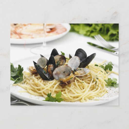 Carte Postale cuisine italienne. Spaghetti alle vongole. (Devant)