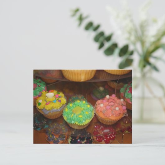 Carte Postale Cupcake (Debout devant)