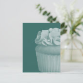 Carte postale Cupcake turquoise (Debout devant)