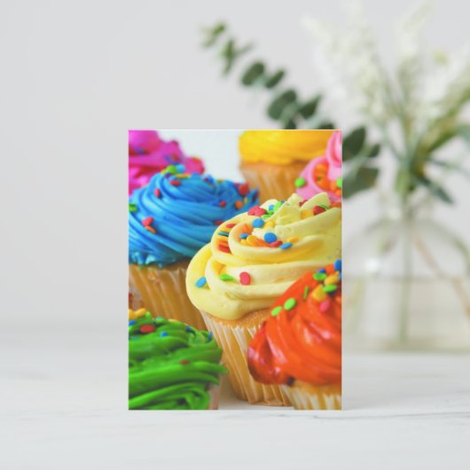 Carte postale Cupcakes (Debout devant)