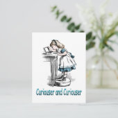 Carte Postale Curiouser et Curiouser (Debout devant)