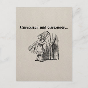 Carte Postale Curiouser et Curiouser Alice avec clé