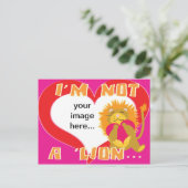 Carte Postale Custom I'm not a Lion Postcard (Debout devant)
