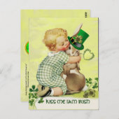Carte Postale CUTE BABY HUGGING RABBIT Irish St. Patrick's Day (Devant / Derrière)