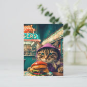 Carte Postale Cute Chat dans le dîner avec un Cheeseburger (Debout devant)