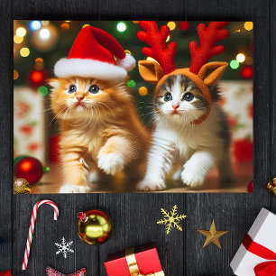 Carte Postale Cute chatons avec le Père Noël et casquettes de re