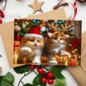 Carte Postale Cute chatons avec le Père Noël et casquettes de re