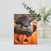 Carte Postale Cute Halloween Otter (Debout devant)
