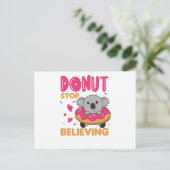 Carte Postale Cute Koala Animaux Drôle En Rose De Donut (Debout devant)