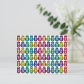 Carte postale - Cute Rainbow Matryoshka Owl (Debout devant)