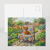 Carte Postale Dachshund assis sur une chaise de jardin patchwork (Devant / Derrière)