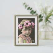 Carte Postale Daisy Girl (Debout devant)