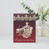 Carte Postale dame boit du thé (Debout devant)