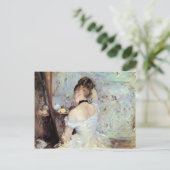 Carte Postale Dame dans les toilettes par Berthe Morisot (Debout devant)