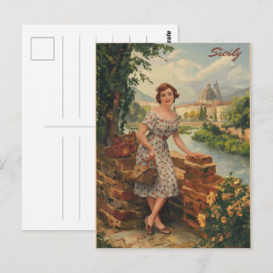 Carte Postale Dame italienne vintage de Sicile à la campagne 50s