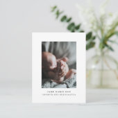 Carte postale d'annonce de naissance de bébé minim (Debout devant)