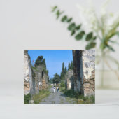 Carte Postale Dans les rues de Pompéi (Debout devant)