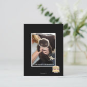 Carte Postale Dans plusieurs dépôts (Debout devant)