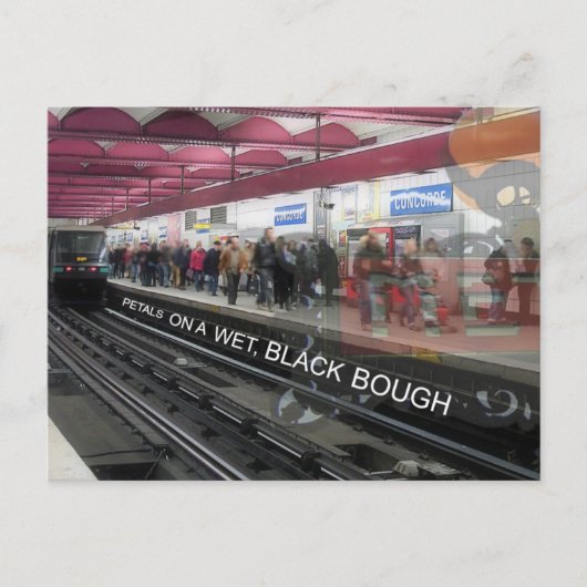 Carte postale "Dans une station de métro" Livre/Pa (Devant)