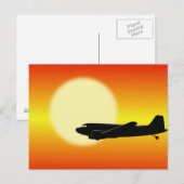 Carte Postale DC-3 passant le soleil. (Devant / Derrière)