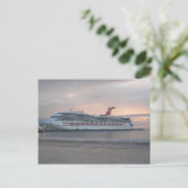 Carte postale de bateau de croisière (Debout devant)