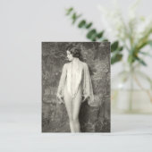 Carte postale de beauté française du début des ann (Debout devant)