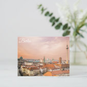 Carte postale de Berlin (Debout devant)