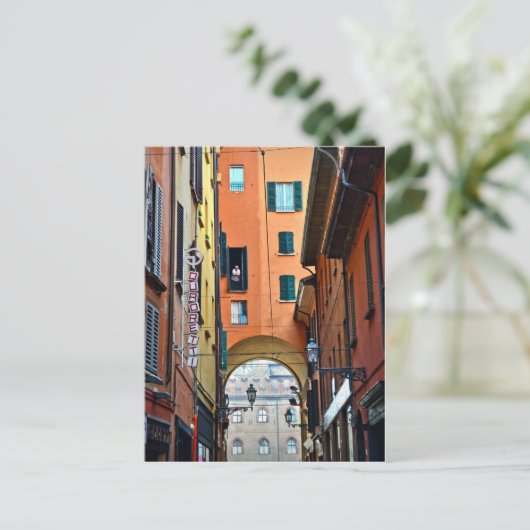 Carte Postale De Bologne avec amour (Debout devant)