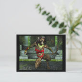 Carte postale de défiance (Debout devant)