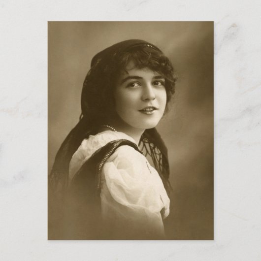 Carte postale de femme tzigane victorienne (Devant)